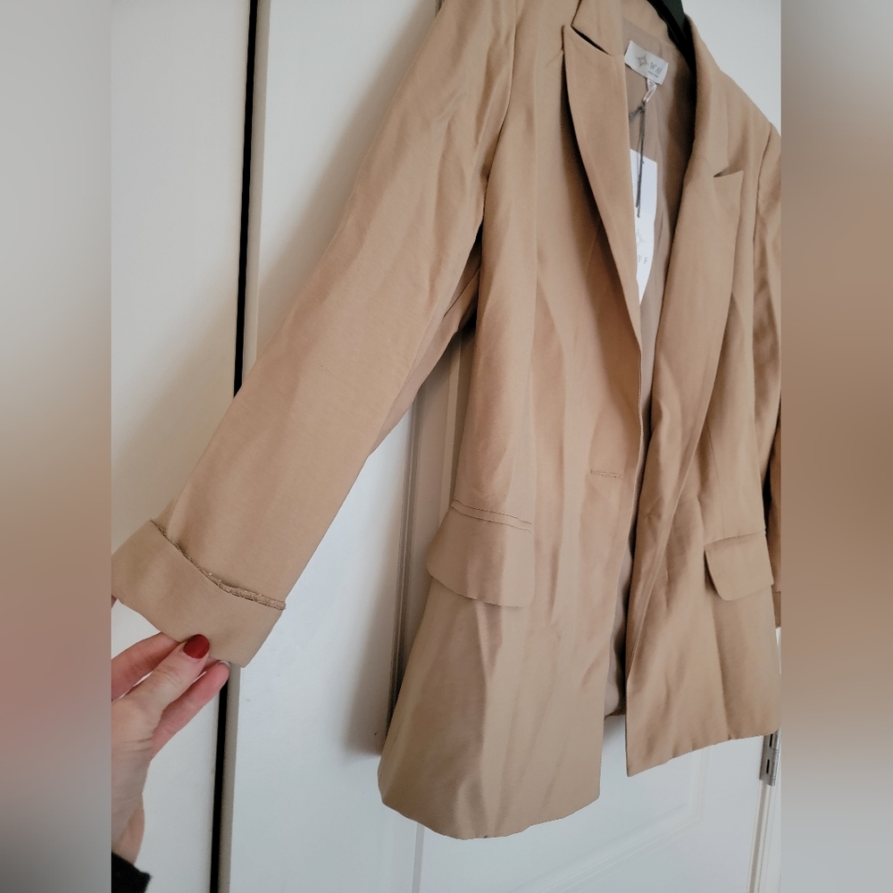 🆕️🤎 WAYF Betty Notched Lapel Blazer Beige Tan Classic Tan - Picture 7 of 12